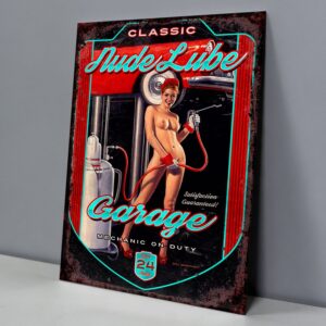 Pin-Up Nude Lube Garage