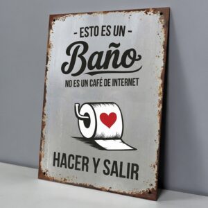 Baño No Es Café de Internet, Hacer y Salir