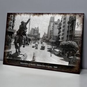 Monumento al Gaucho, Montevideo 1949